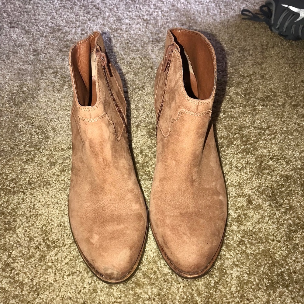 Brown Lucky Brand Suede Leather Boots